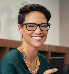 stylish-business-woman-using-smartphone-7ASWUC9.jpg stylish-business-woman-using-smartphone-7ASWUC9.jpg